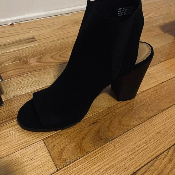 new directions Black Open-Toe Block Heel Ankle Booties - Picture 3 of 3